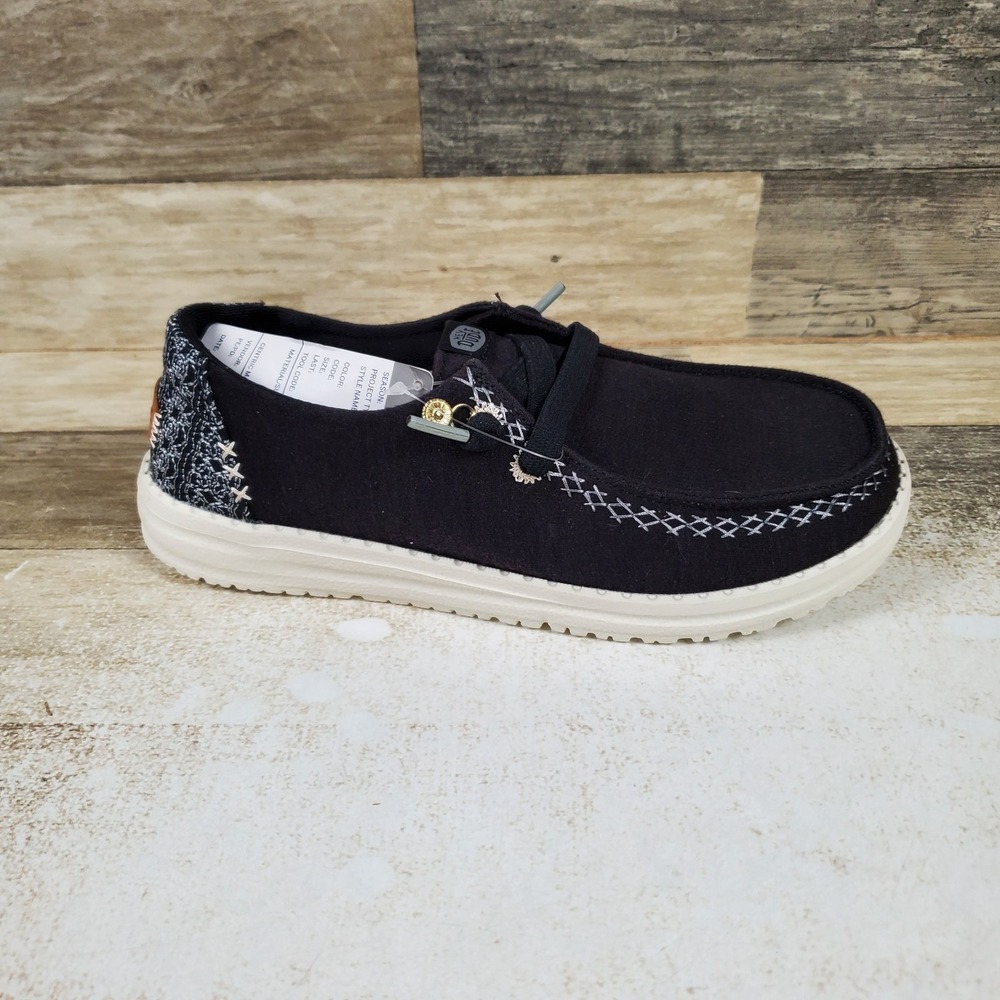 Hey Dude Wendy Break Surf Jersey Womens Loafer Shoes Sz 7 Black Multi Slip On